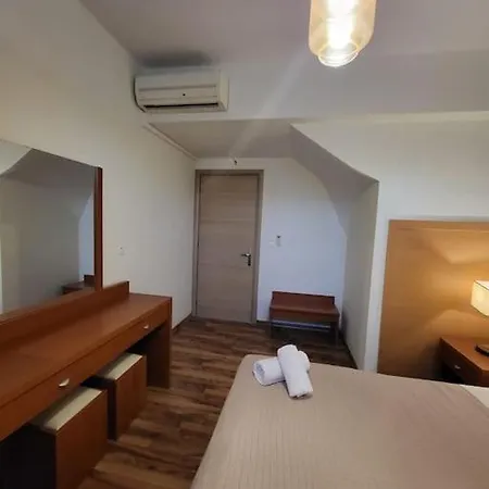 Βίλα Coppa, Country Escape